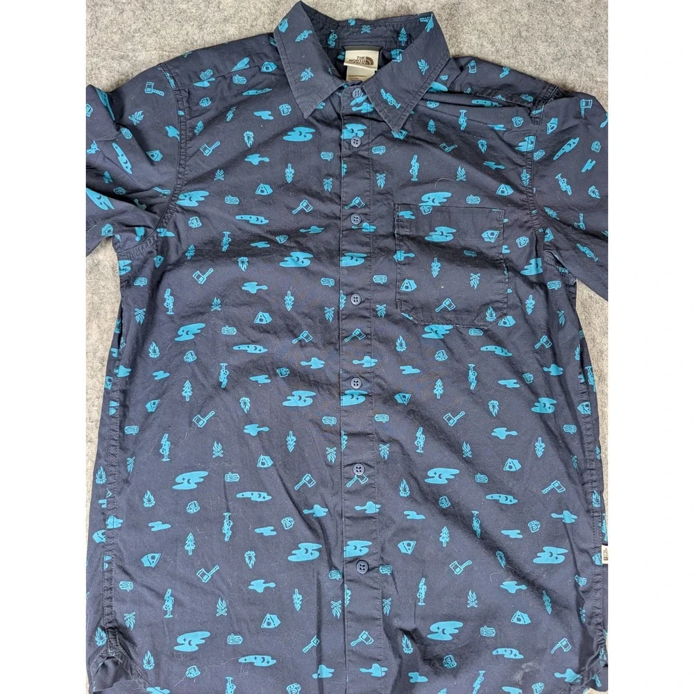 The North Face Mens Short Sleeve Button Down Camping Print Shirt Navy Teal M